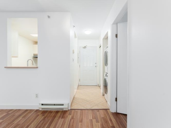 Photo 6 at 1505 - 811 Helmcken Street, Downtown VW, Vancouver West