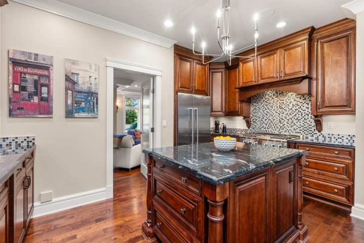 Photo 10 at 452 Tempe Crescent, Upper Lonsdale, North Vancouver