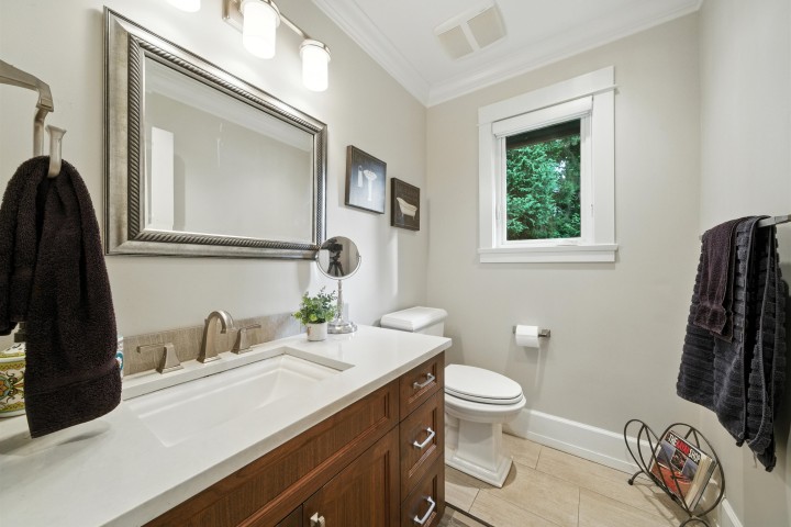 Photo 16 at 5211 Timberfeild Road, Upper Caulfeild, West Vancouver