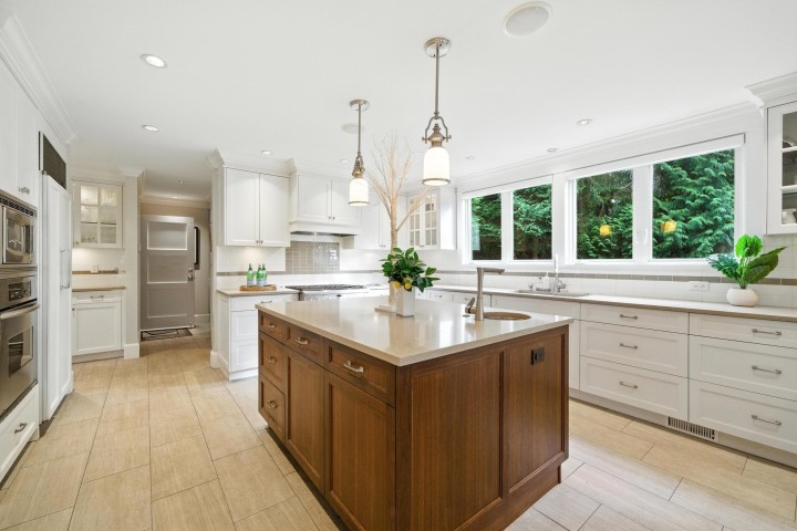 Photo 8 at 5211 Timberfeild Road, Upper Caulfeild, West Vancouver