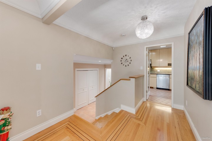 Photo 4 at 651 Kenwood Road, British Properties, West Vancouver