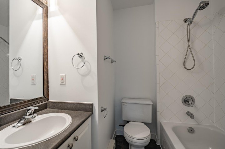 Photo 9 at 103 - 1688 E 8th Avenue, Grandview Woodland, Vancouver East