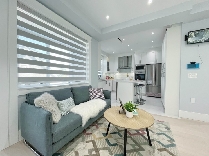 Photo 5 at 3275 E 20th Avenue, Renfrew Heights, Vancouver East