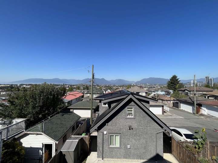 Photo 19 at 3275 E 20th Avenue, Renfrew Heights, Vancouver East