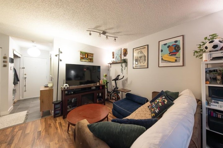 Photo 1 at 209 - 1345 Comox Street, West End VW, Vancouver West