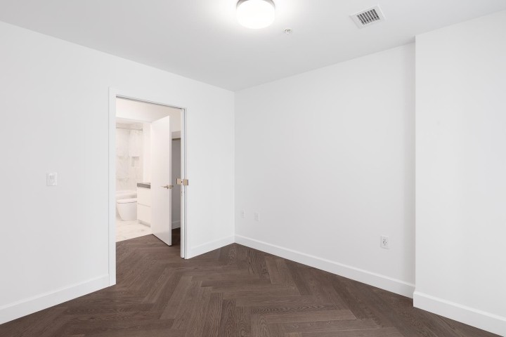 Photo 17 at 406 - 3668 W 10th Avenue, Kitsilano, Vancouver West