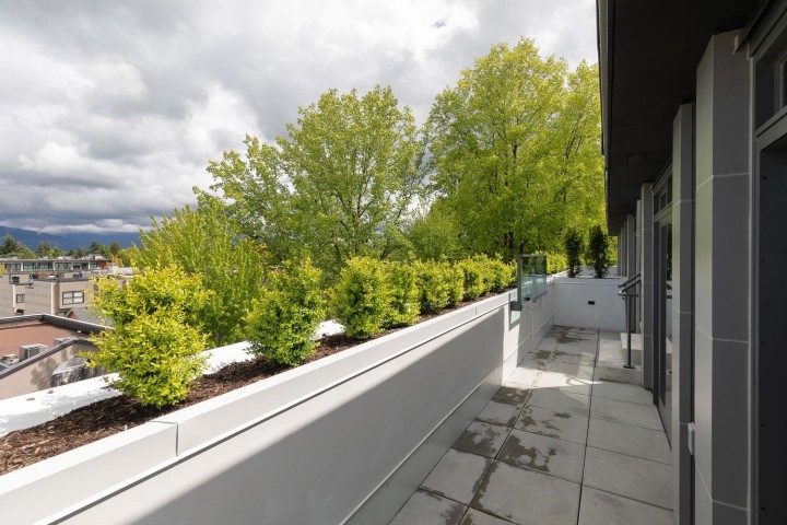 Photo 22 at 406 - 3668 W 10th Avenue, Kitsilano, Vancouver West