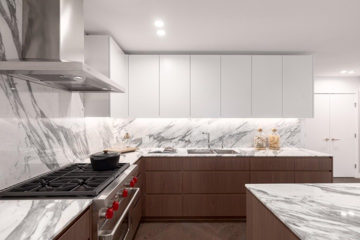 Photo 7 at 406 - 3668 W 10th Avenue, Kitsilano, Vancouver West