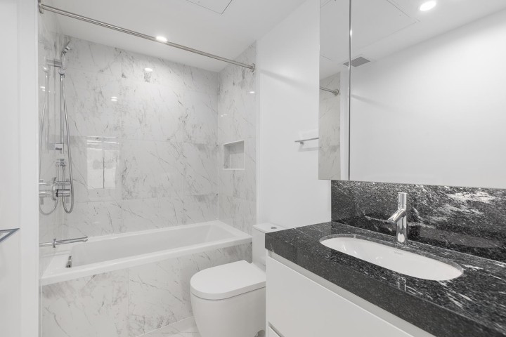 Photo 19 at 406 - 3668 W 10th Avenue, Kitsilano, Vancouver West