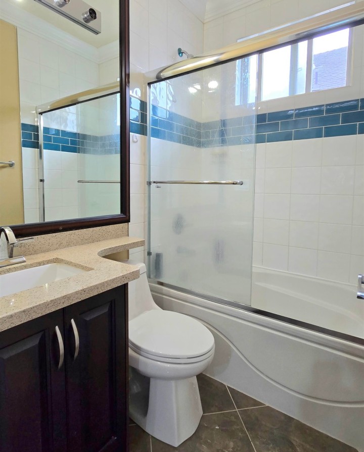 Photo 7 at 6056 Victoria Drive, Killarney VE, Vancouver East