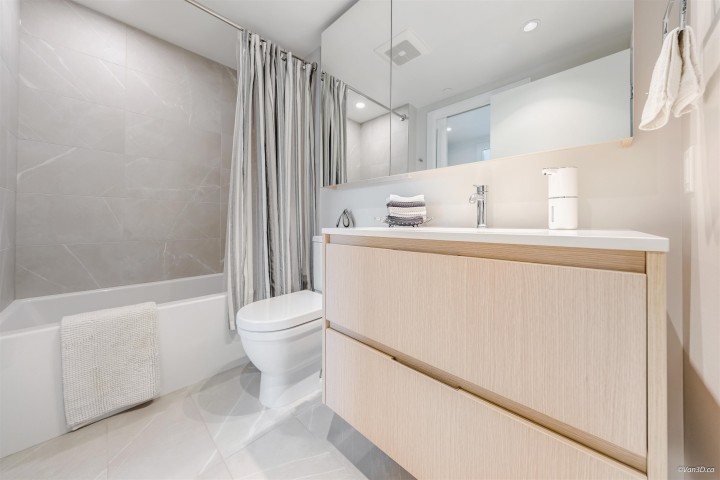 Photo 17 at 1102 - 1500 Fern Street, Lynnmour, North Vancouver