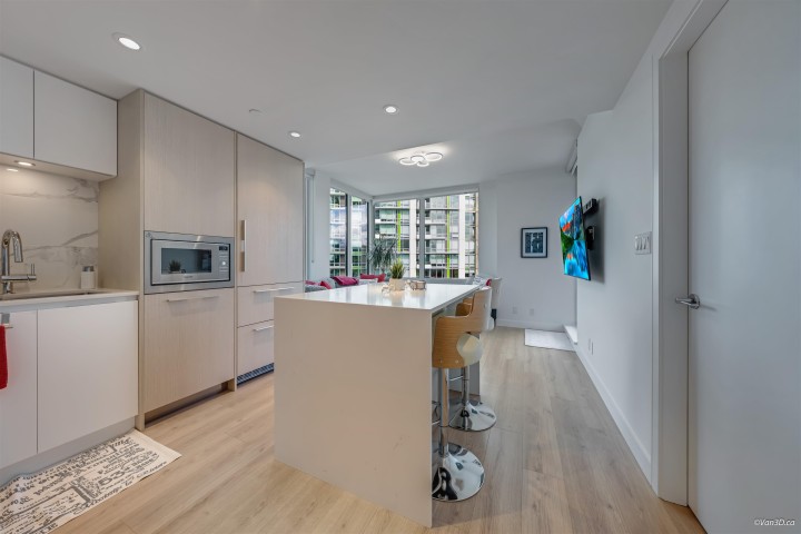 Photo 8 at 1102 - 1500 Fern Street, Lynnmour, North Vancouver