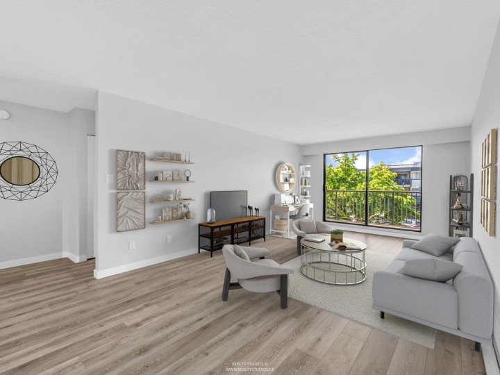 Photo 1 at 106 - 252 W 2nd Street, Lower Lonsdale, North Vancouver