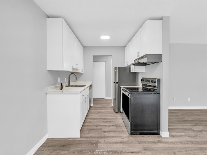 Photo 15 at 106 - 252 W 2nd Street, Lower Lonsdale, North Vancouver