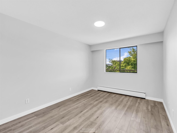 Photo 21 at 106 - 252 W 2nd Street, Lower Lonsdale, North Vancouver