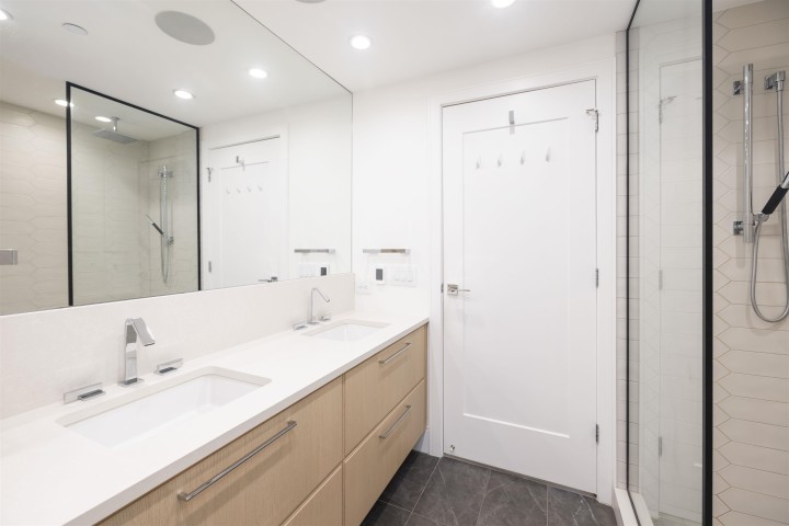 Photo 15 at 602 - 4685 Cambie Street, Cambie, Vancouver West