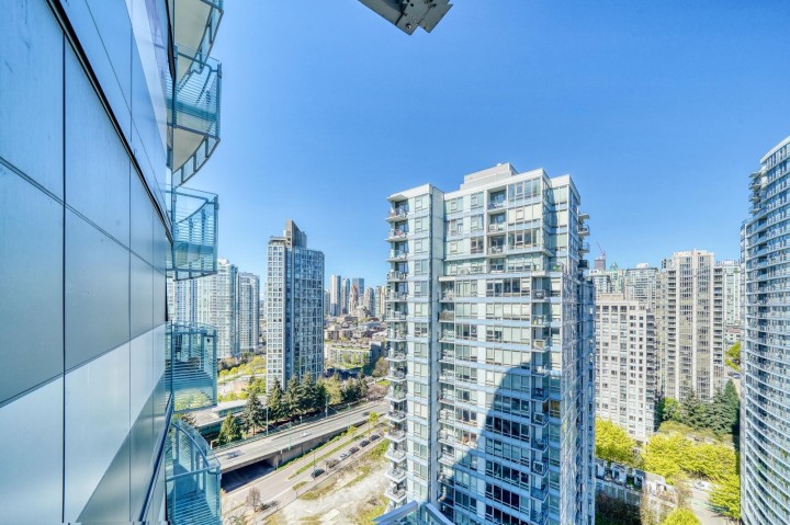 Photo 22 at 2006 - 89 Nelson Street, Yaletown, Vancouver West