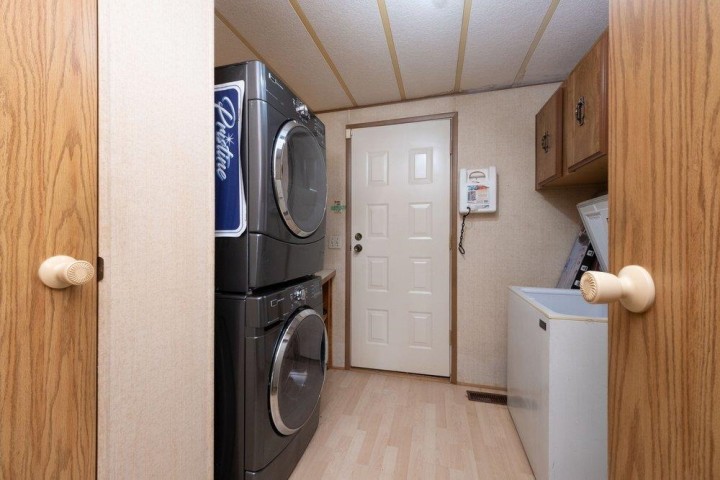 Photo 21 at 518 Tyee Court, Park Royal, West Vancouver