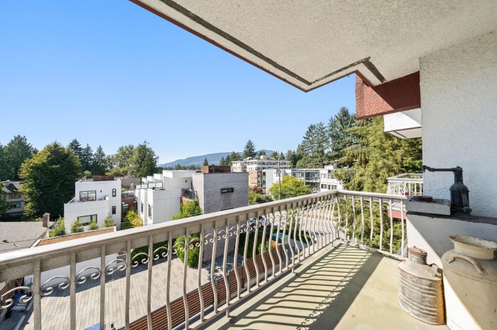 Photo 6 at 309 - 135 W 21st Street, Central Lonsdale, North Vancouver