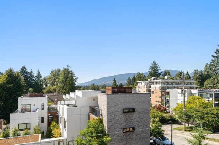 Photo 1 at 309 - 135 W 21st Street, Central Lonsdale, North Vancouver