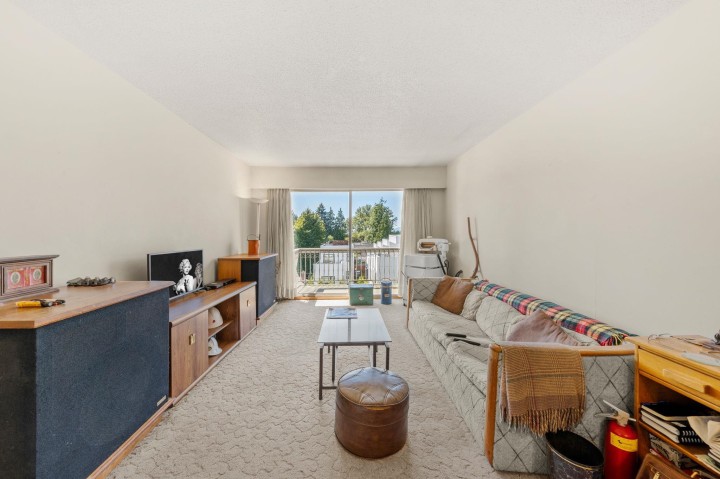 Photo 5 at 309 - 135 W 21st Street, Central Lonsdale, North Vancouver