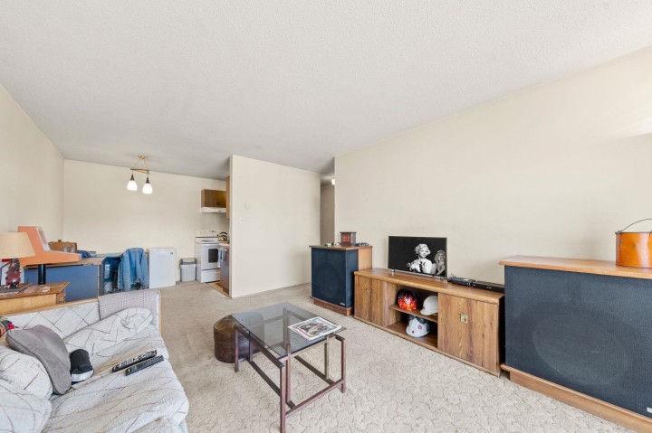 Photo 11 at 309 - 135 W 21st Street, Central Lonsdale, North Vancouver