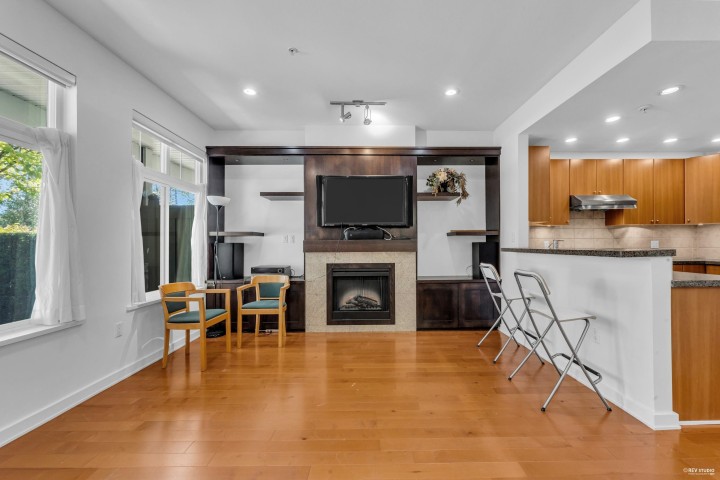 Photo 8 at 7401 Columbia Street, South Cambie, Vancouver West