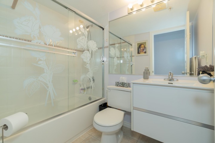 Photo 16 at 952 E 31st Avenue, Fraser VE, Vancouver East