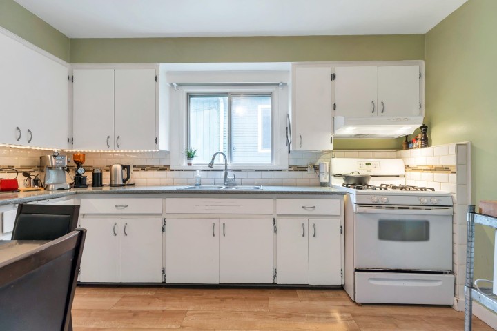 Photo 15 at 1836 E 1st Avenue, Grandview Woodland, Vancouver East