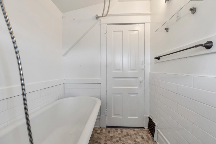 Photo 35 at 1836 E 1st Avenue, Grandview Woodland, Vancouver East