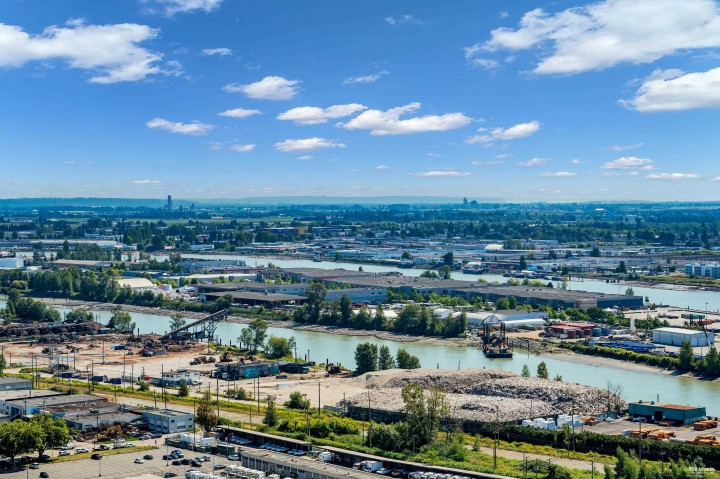 Photo 17 at 3207 - 488 Sw Marine Drive, Marpole, Vancouver West