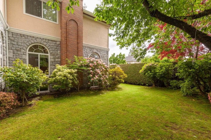 Photo 5 at 1989 W 52nd Avenue, Kerrisdale, Vancouver West