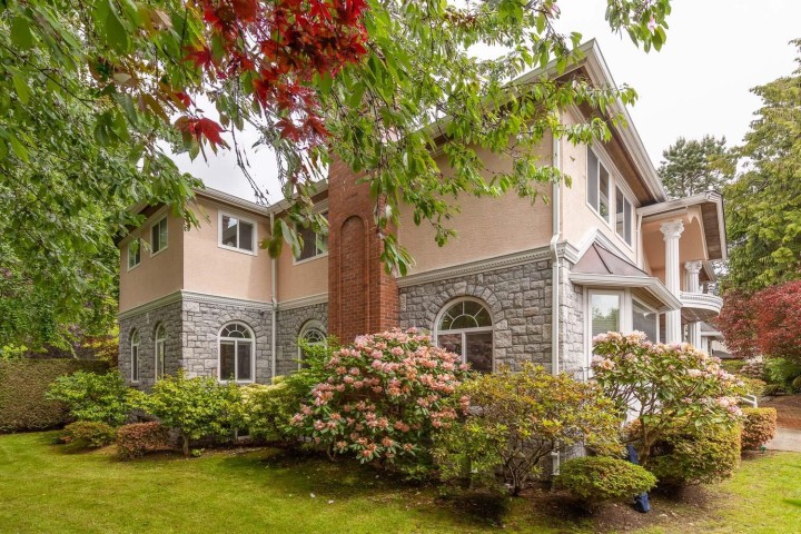 Photo 4 at 1989 W 52nd Avenue, Kerrisdale, Vancouver West