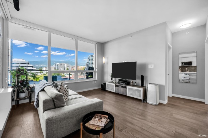 Photo 3 at 505 - 118 Carrie Cates Court, Lower Lonsdale, North Vancouver