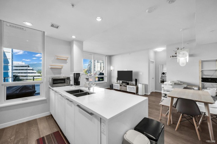 Photo 9 at 505 - 118 Carrie Cates Court, Lower Lonsdale, North Vancouver