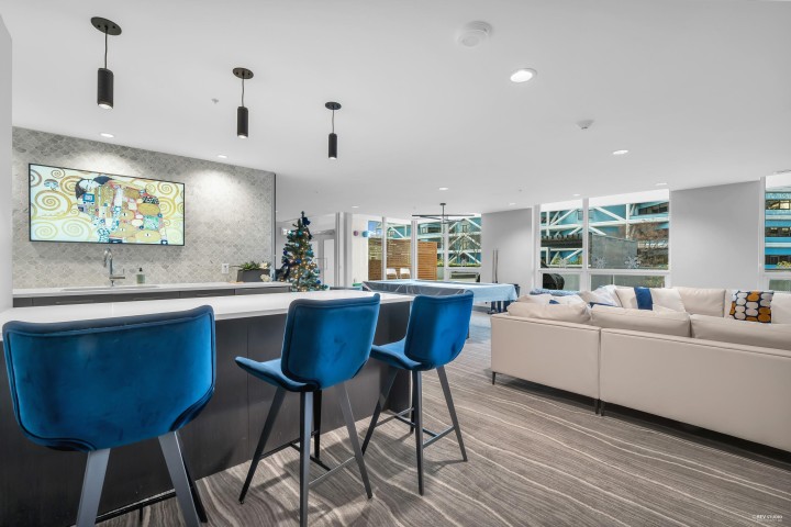 Photo 18 at 505 - 118 Carrie Cates Court, Lower Lonsdale, North Vancouver