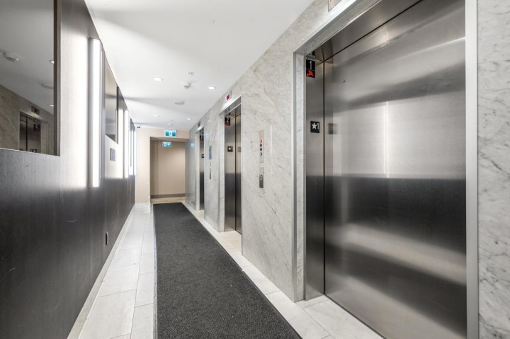 Photo 5 at 605 - 3487 Binning Road, University VW, Vancouver West