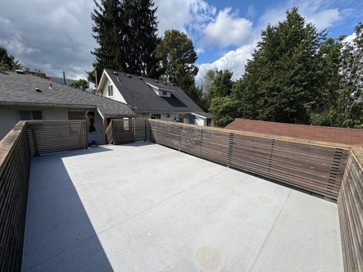 Photo 17 at 2274 Mclean Drive, Grandview Woodland, Vancouver East