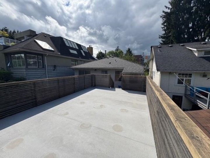 Photo 16 at 2274 Mclean Drive, Grandview Woodland, Vancouver East