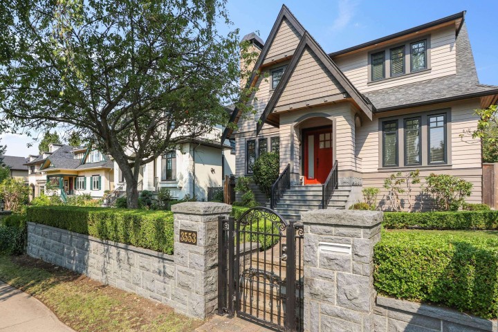 Photo 2 at 3553 W 31st Avenue, Dunbar, Vancouver West