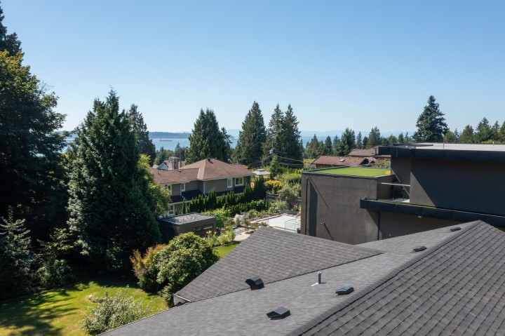 Photo 5 at 1435 Nelson Avenue, Ambleside, West Vancouver