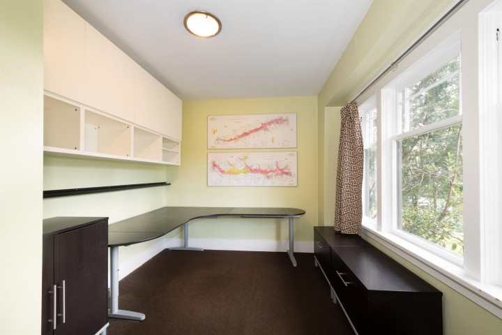 Photo 11 at 3533 W 20th Avenue, Dunbar, Vancouver West