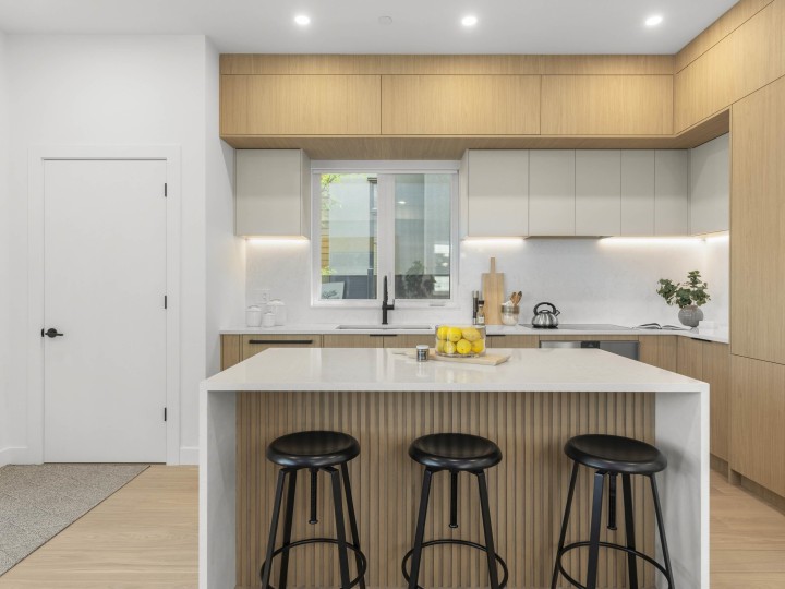 Photo 16 at 1 - 4422 W 6th Avenue, Point Grey, Vancouver West