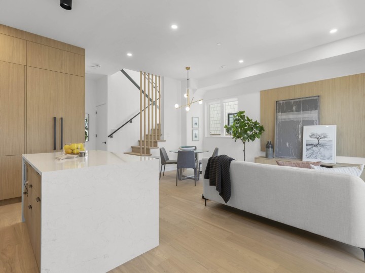 Photo 8 at 1 - 4422 W 6th Avenue, Point Grey, Vancouver West