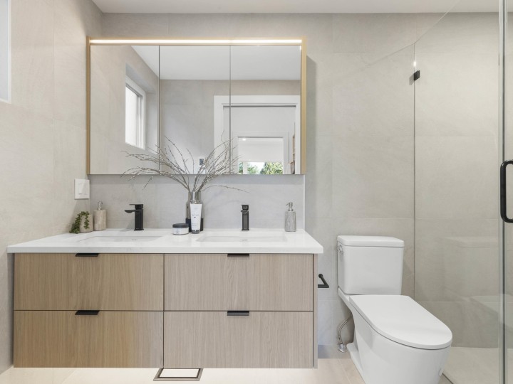 Photo 25 at 1 - 4422 W 6th Avenue, Point Grey, Vancouver West