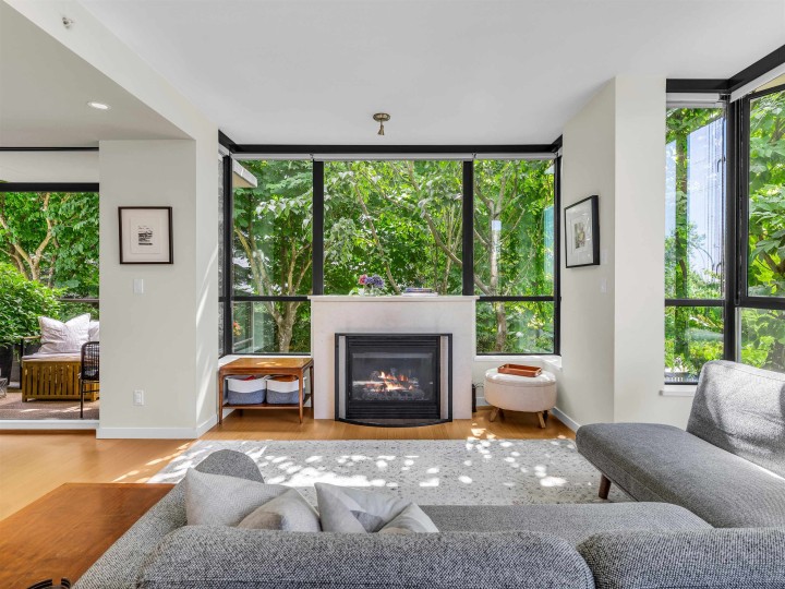 Photo 3 at 180 W 6th Street, Lower Lonsdale, North Vancouver