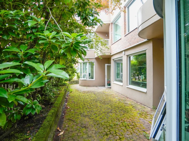 Photo 7 at 101 - 1845 Robson Street, West End VW, Vancouver West