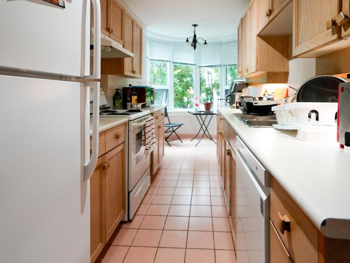 Photo 10 at 101 - 1845 Robson Street, West End VW, Vancouver West