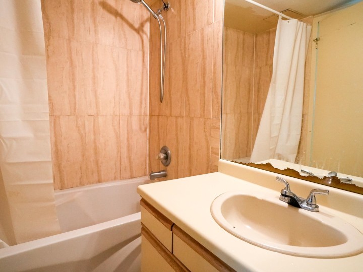 Photo 14 at 101 - 1845 Robson Street, West End VW, Vancouver West