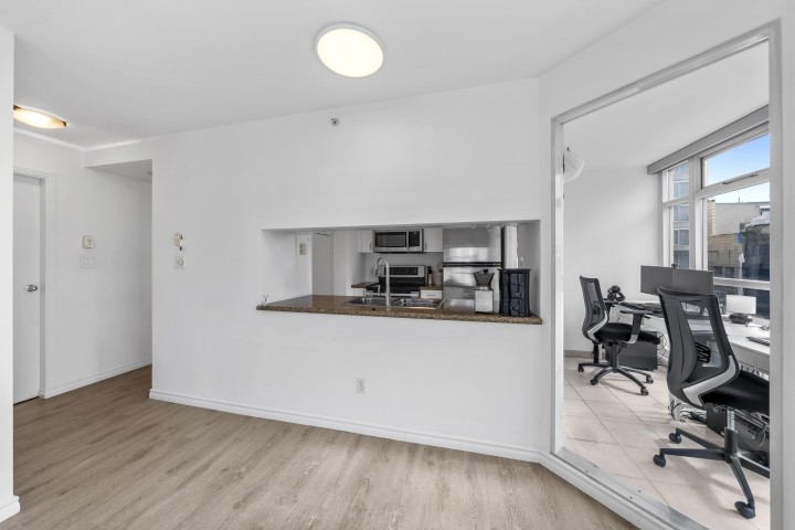 Photo 21 at 1709 - 438 Seymour Street, Downtown VW, Vancouver West